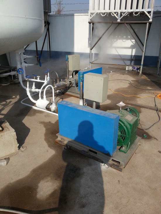 Green Blue Color High Pressure L-CNG Refrigerant Cryogenic Liquid Pump 1.6MPa 5000-30000L/h