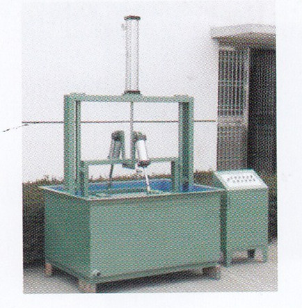 CM -2 Type Lpg Gas Cylinder Manufacturing Process Cylinder Leakage Machine Air Pressure 0.6mpa